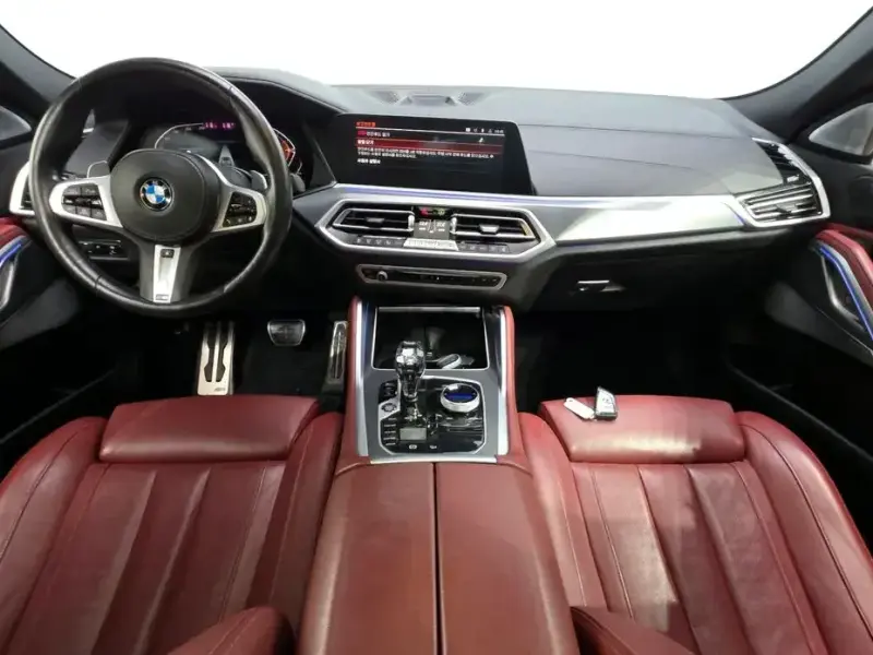 2021 BMW X6 с пробегом 82 593 км