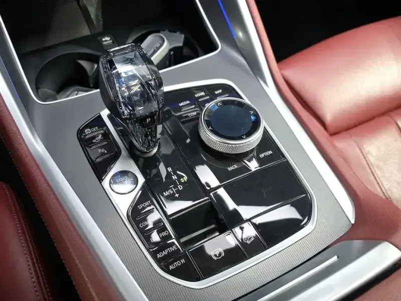 2021 BMW X6 с пробегом 82 593 км