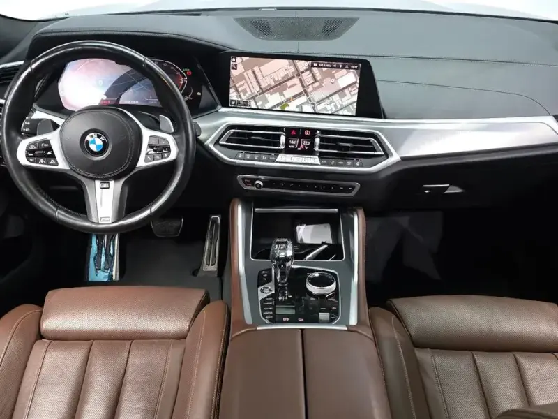 2021 BMW X6 с пробегом 92 862 км