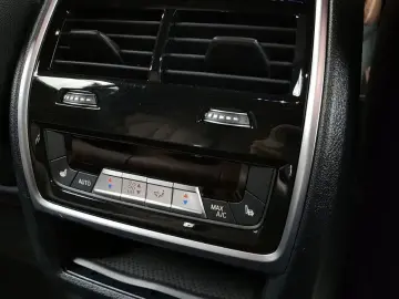 2023 BMW X6 с пробегом 48 170 км