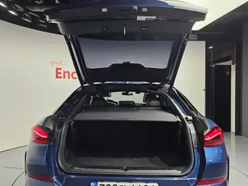 2023 BMW X6 с пробегом 43 820 км