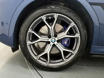 2023 BMW X6 с пробегом 39 182 км