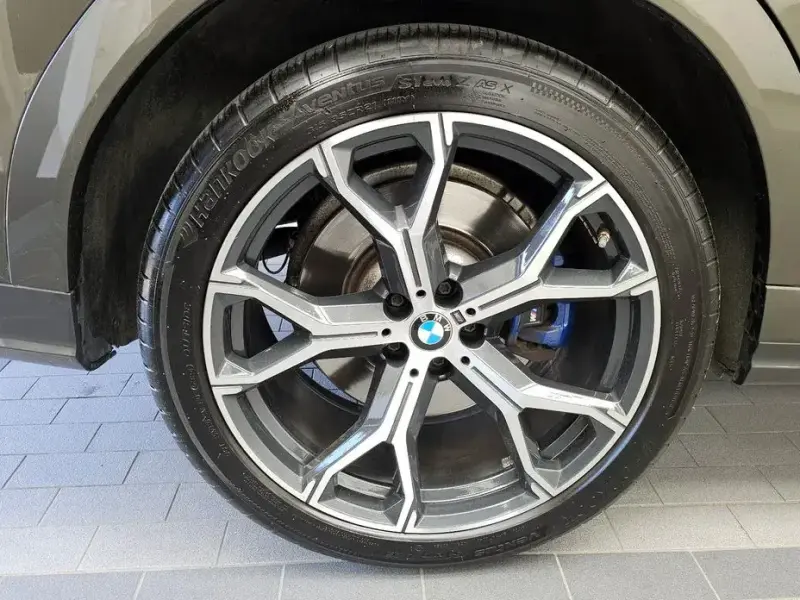 2021 BMW X6 с пробегом 100 931 км