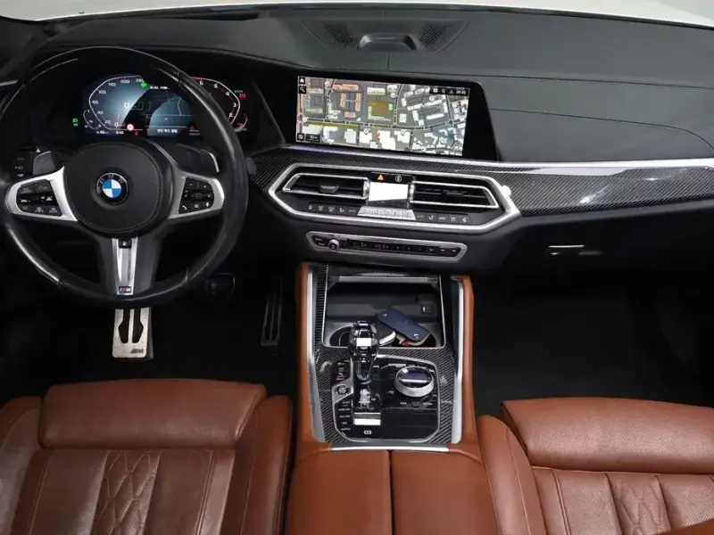 2023 BMW X6 с пробегом 24 345 км