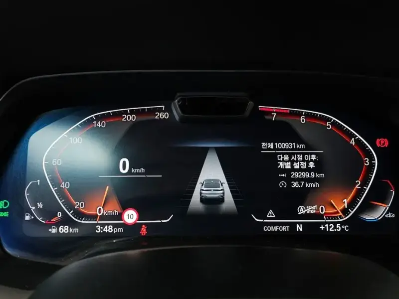 2021 BMW X6 с пробегом 100 931 км