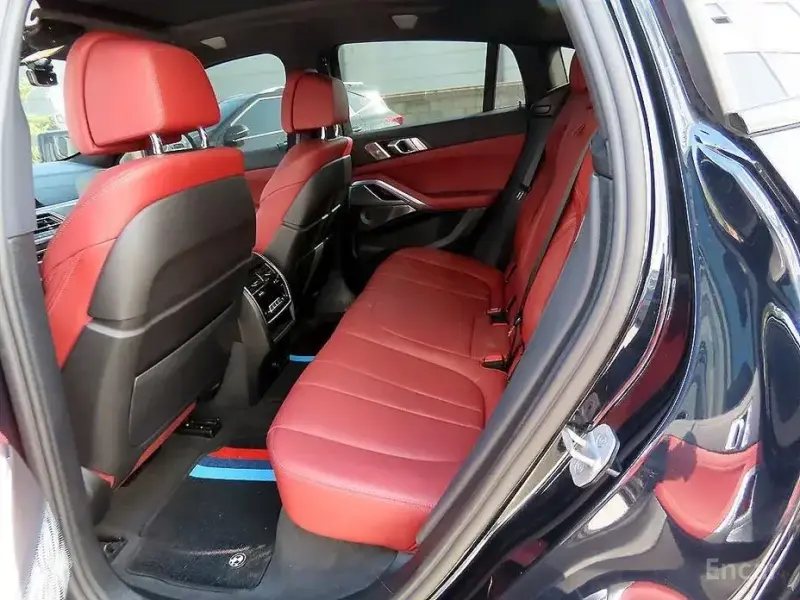 2021 BMW X6 с пробегом 131 977 км