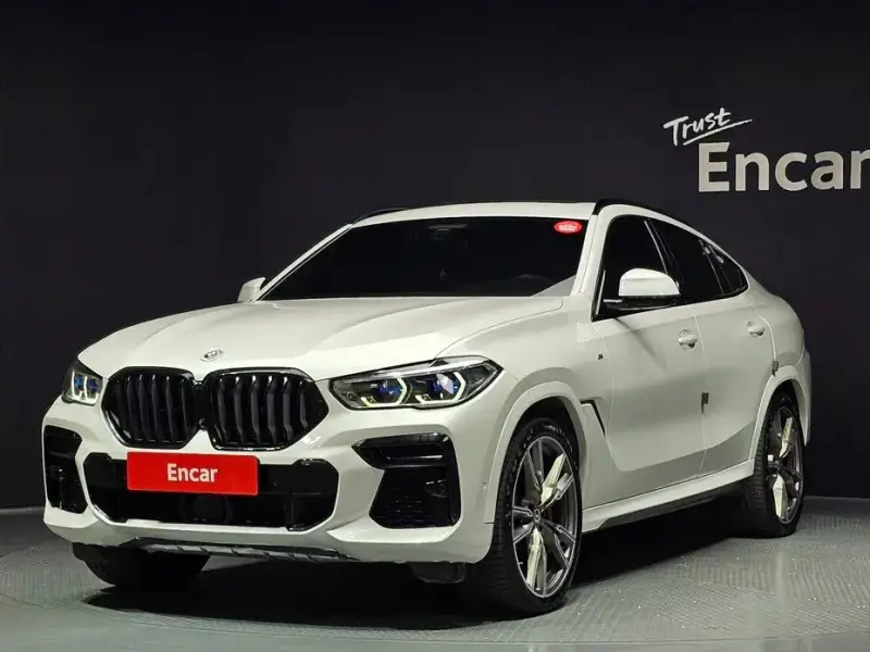 2023 BMW X6 с пробегом 39 175 км