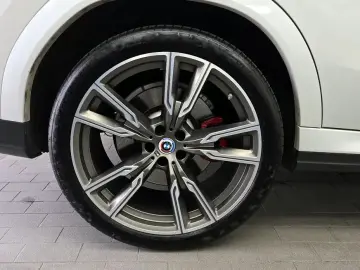 2023 BMW X6 с пробегом 39 175 км