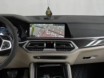 2023 BMW X6 с пробегом 39 175 км