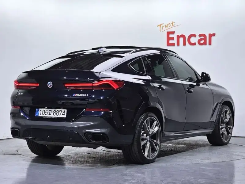 2023 BMW X6 с пробегом 39 017 км