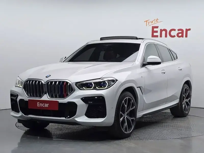 2021 BMW X6 с пробегом 99 261 км