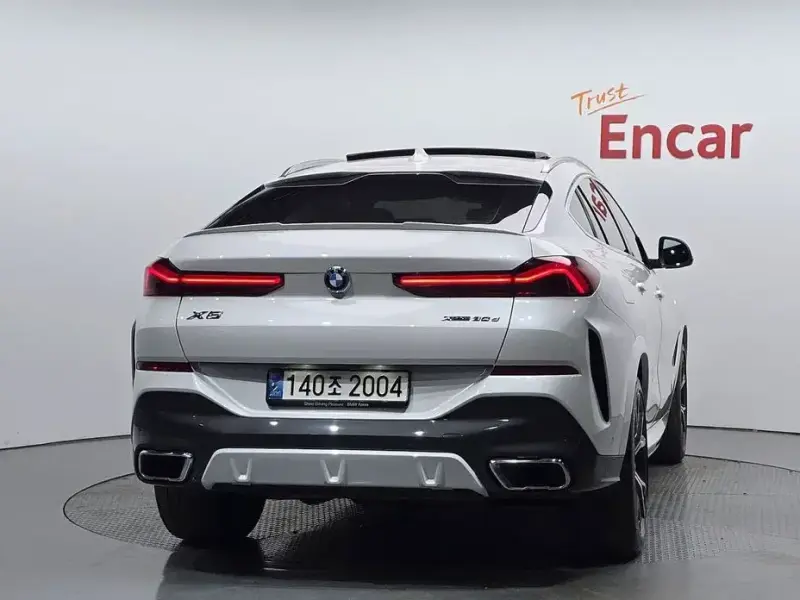 2021 BMW X6 с пробегом 99 261 км