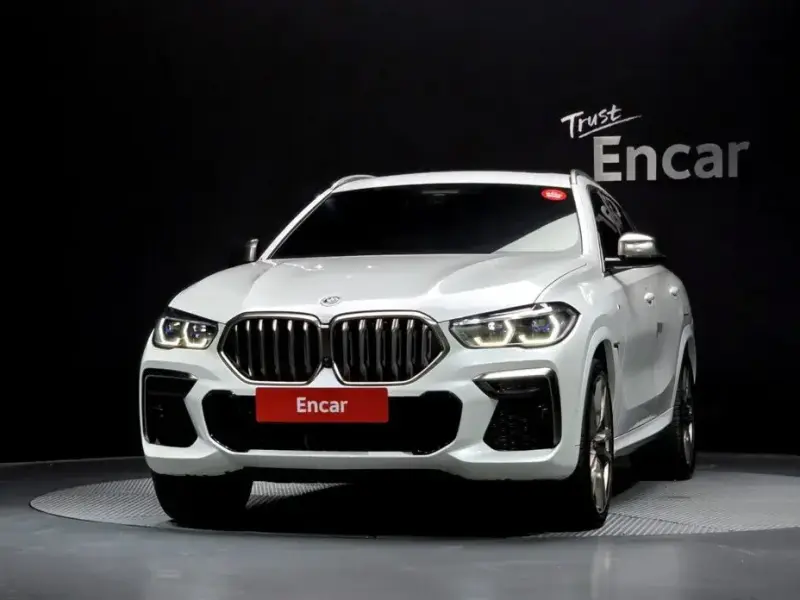 2022 BMW X6 с пробегом 67 135 км
