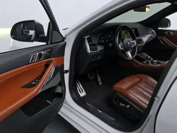 2021 BMW X6 с пробегом 99 261 км
