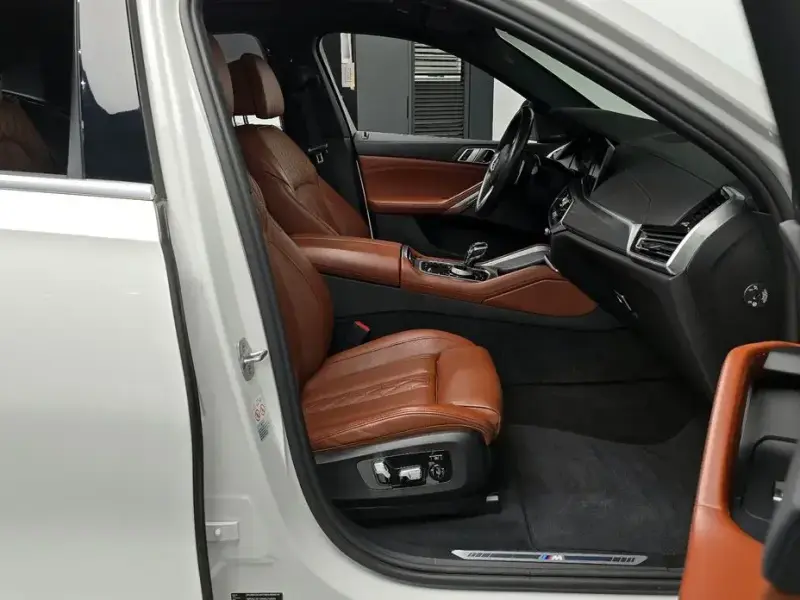 2021 BMW X6 с пробегом 99 261 км