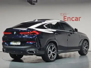 2021 BMW X6 с пробегом 37 828 км