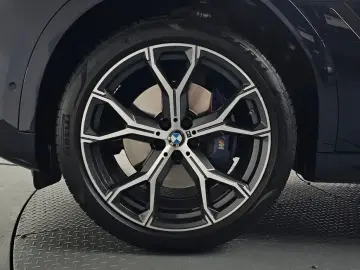 2021 BMW X6 с пробегом 37 828 км