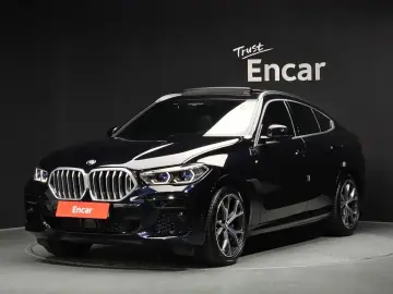 2022 BMW X6 с пробегом 26 082 км