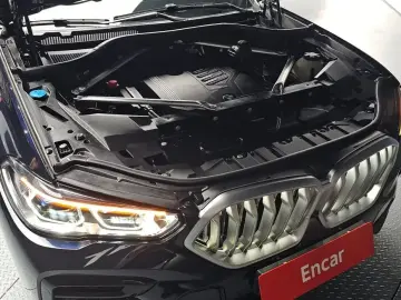 2022 BMW X6 с пробегом 26 082 км