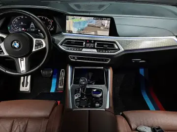 2022 BMW X6 с пробегом 26 082 км