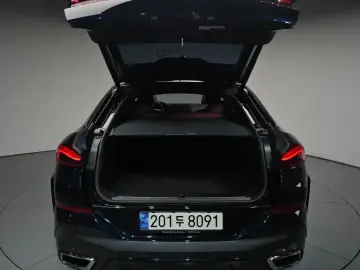 2021 BMW X6 с пробегом 37 828 км