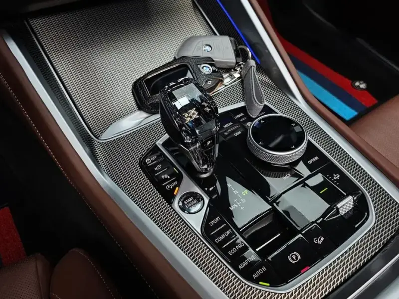 2022 BMW X6 с пробегом 26 082 км