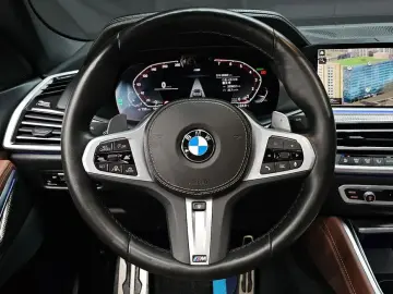 2022 BMW X6 с пробегом 26 082 км