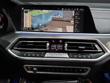 2022 BMW X6 с пробегом 26 082 км
