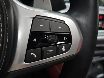 2021 BMW X6 с пробегом 37 828 км