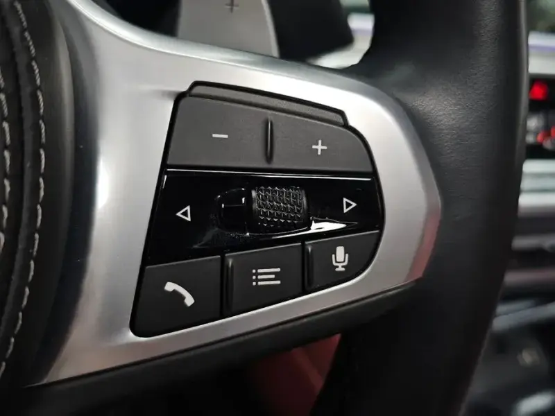 2021 BMW X6 с пробегом 37 828 км