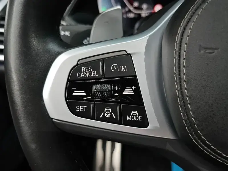 2022 BMW X6 с пробегом 26 082 км