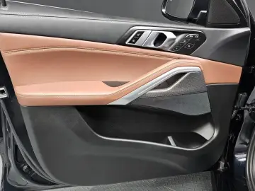 2022 BMW X6 с пробегом 26 082 км