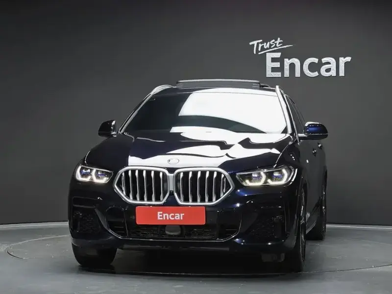 2023 BMW X6 с пробегом 29 778 км