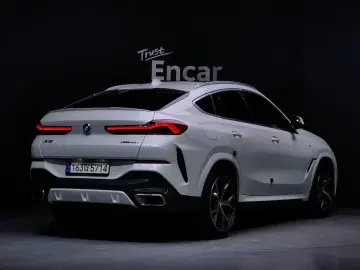 2023 BMW X6 с пробегом 49 362 км