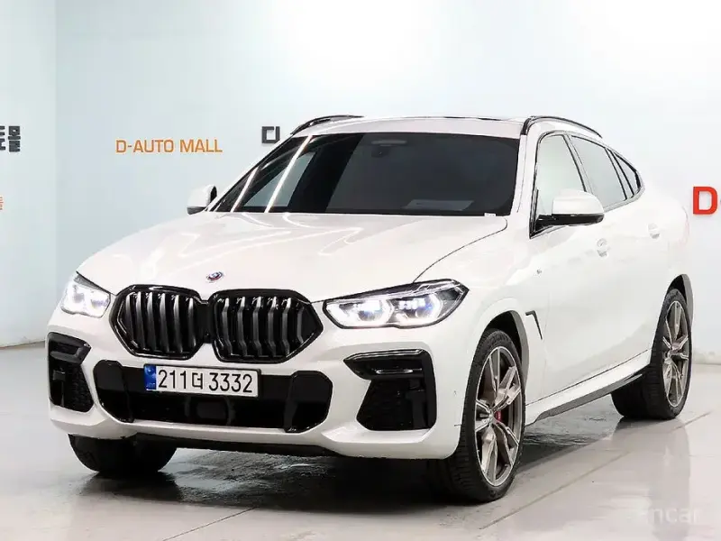 2023 BMW X6 с пробегом 25 900 км