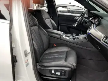 2023 BMW X6 с пробегом 49 362 км