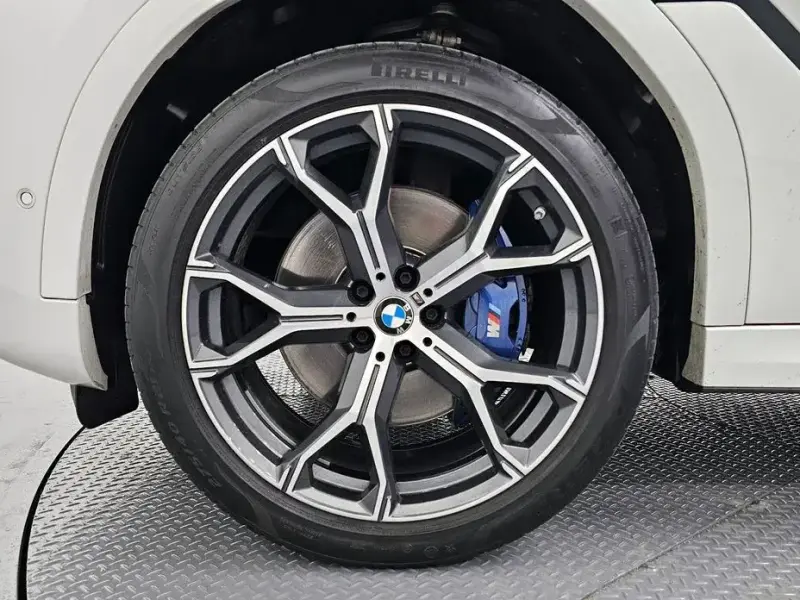 2021 BMW X6 с пробегом 75 076 км