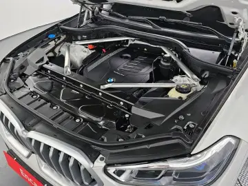 2021 BMW X6 с пробегом 75 076 км
