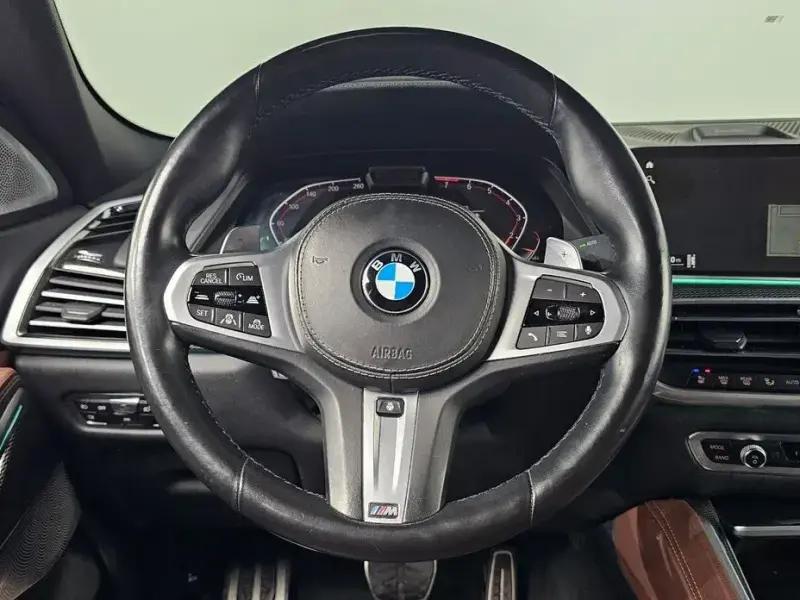 2021 BMW X6 с пробегом 75 076 км