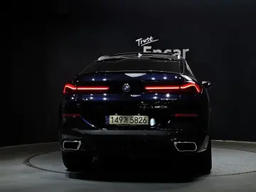 2021 BMW X6 с пробегом 51 521 км