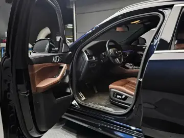 2021 BMW X6 с пробегом 51 521 км