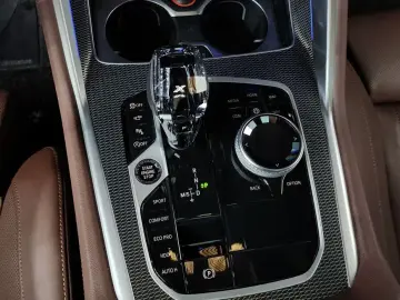 2021 BMW X6 с пробегом 21 638 км