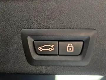 2021 BMW X6 с пробегом 51 521 км
