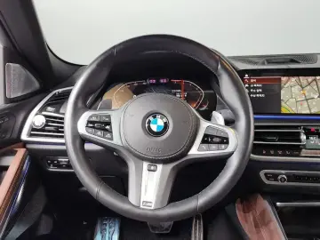 2021 BMW X6 с пробегом 21 638 км