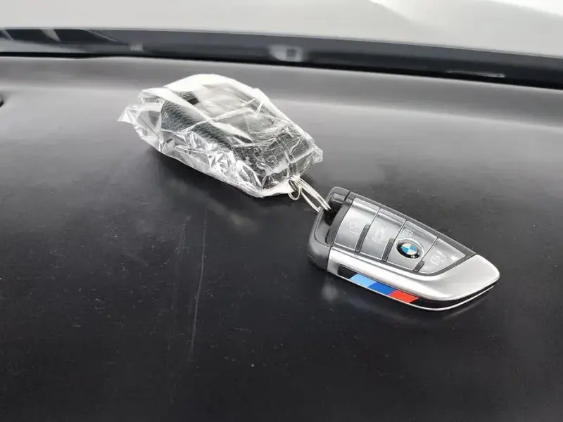2021 BMW X6 с пробегом 21 638 км