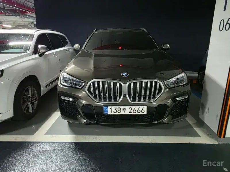 2021 BMW X6 с пробегом 60 145 км