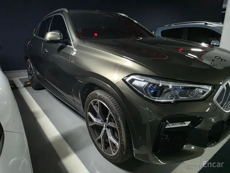 2021 BMW X6 с пробегом 60 145 км