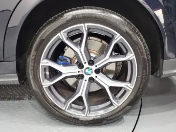 2021 BMW X6 с пробегом 21 638 км