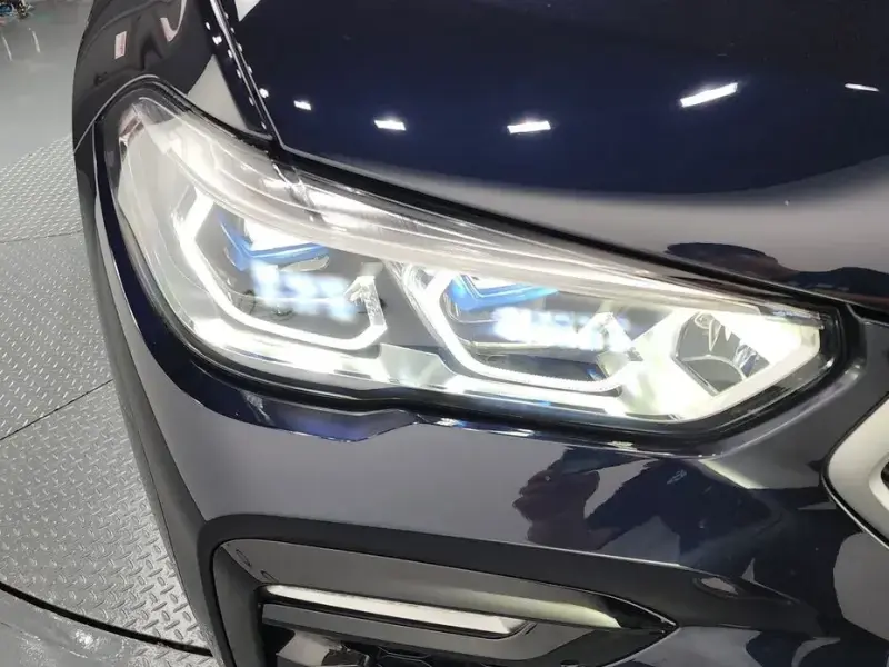 2021 BMW X6 с пробегом 21 638 км