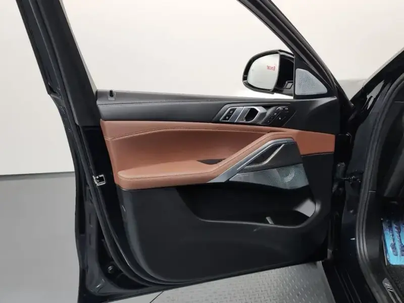 2021 BMW X6 с пробегом 21 638 км